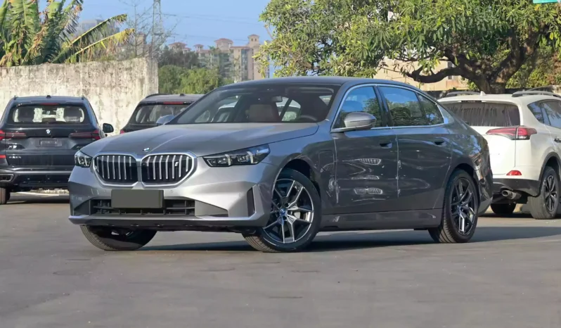 
								BMW i5 full									