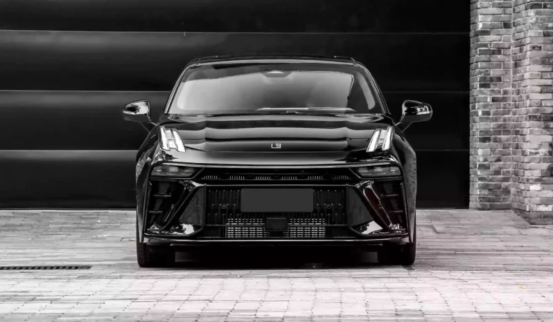 
								Lynk & Co 03 full									