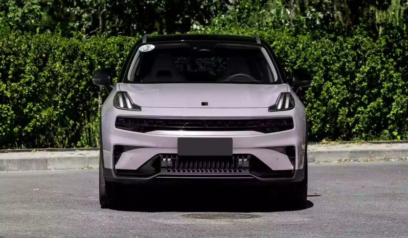 
								Lynk & Co 06 full									