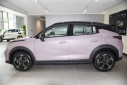 Lynk & Co 06 EM-P