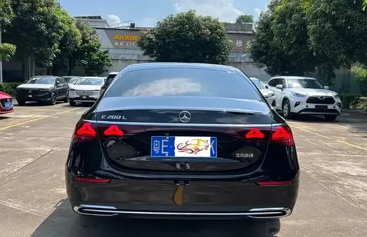 
								Mercedes-Benz E-Class 2026 full									