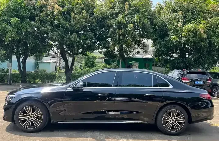 
								Mercedes-Benz E-Class 2026 full									